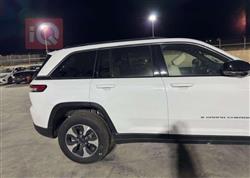 جيب جراند شيروكي